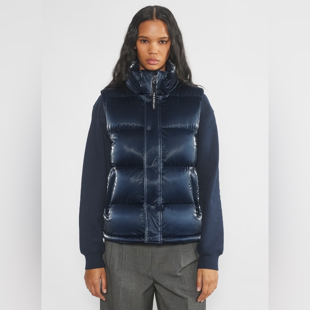 ADMIRAL BLUE ARITZIA PUFF